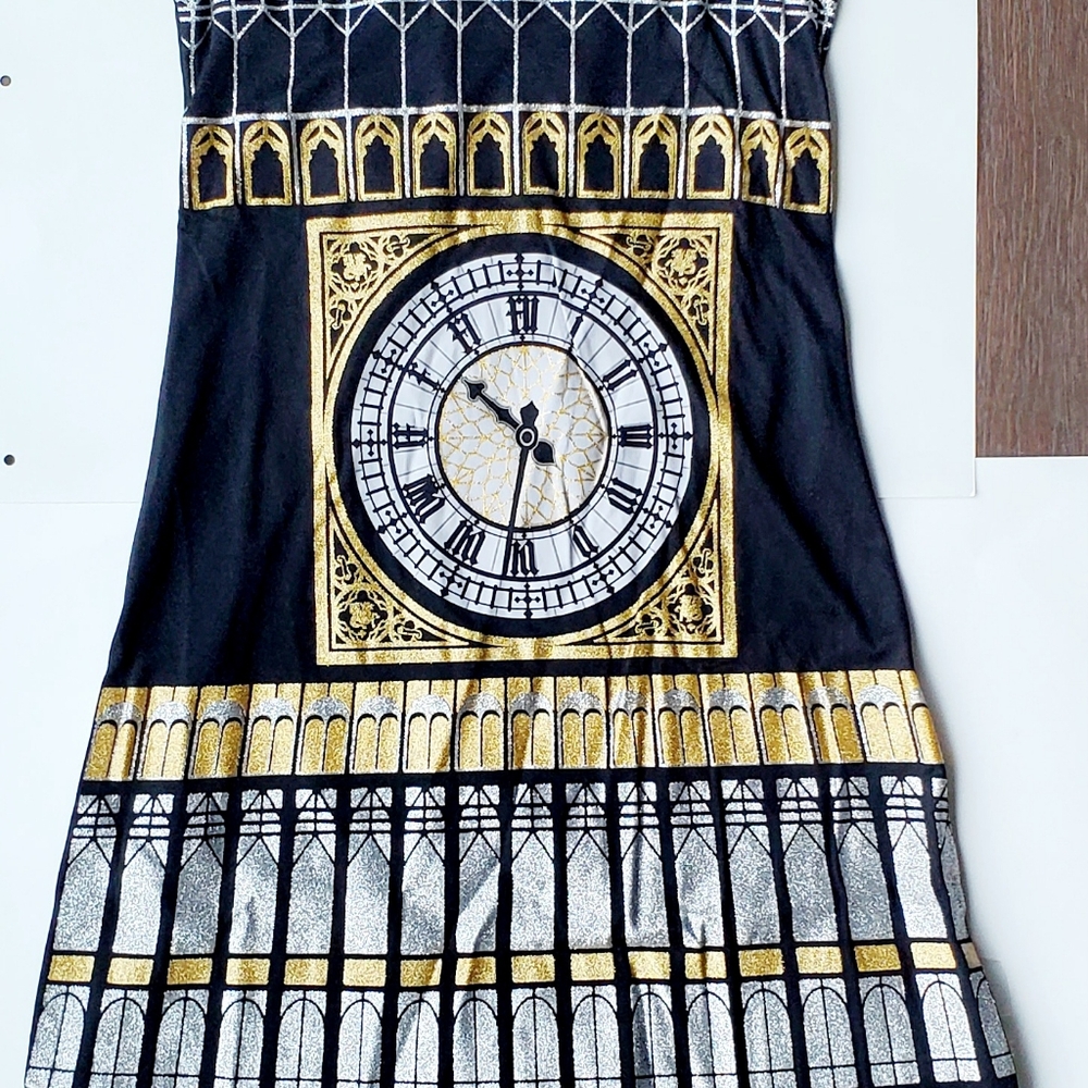 Big Ben costume